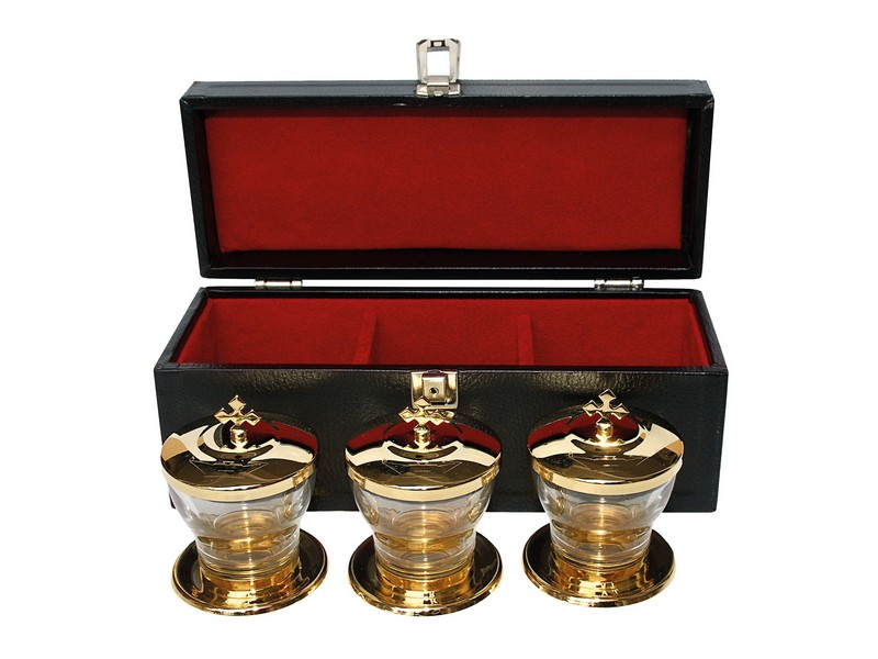 Ölgefäße Messing verg. 1/8 l mit Massivbox 27x10x10 cm Ölgefäße Messing verg. 1/8 l mit Massivbox 27x10x10 cm