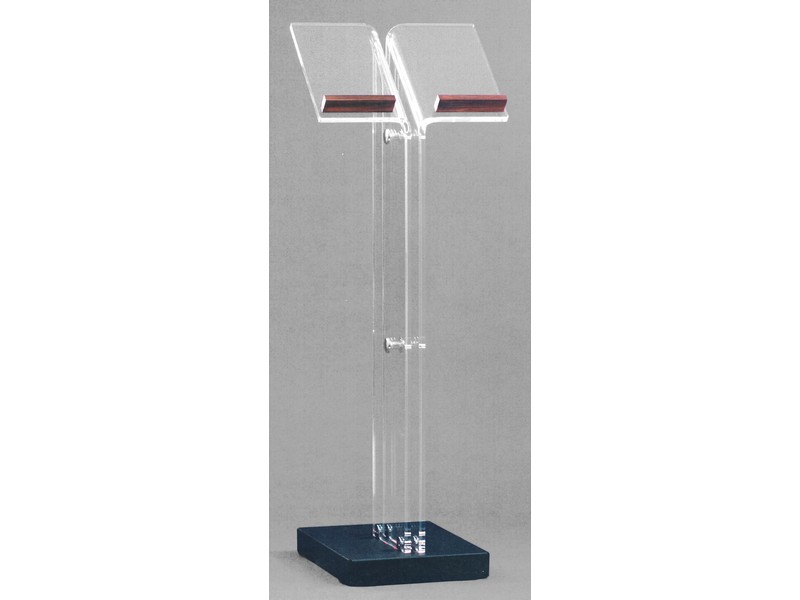 Ambo Plexiglas H: 134 cm Ambo Plexiglas H: 134 cm