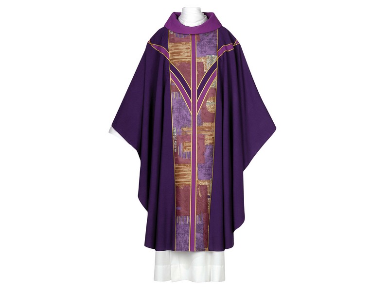 Kasel violet 100% Wolle ungefüttert, m. Innenstola m. Kragen Kasel violet 100% Wolle ungefüttert, m. Innenstola m. Kragen