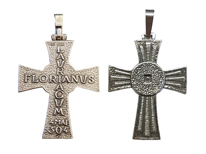 Florian-Kreuz, 925/000 Silber, 2,5x2 cm Florian-Kreuz, 925/000 Silber, 2,5x2 cm