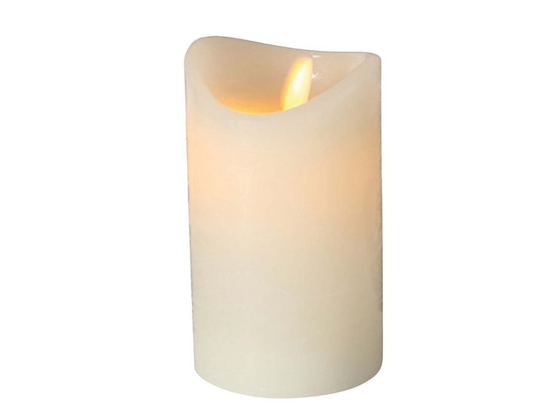Kerze- LED cremeweiß, H: 12 cm, ø 7,50 cm Kerze- LED cremeweiß, H: 12 cm, ø 7,50 cm